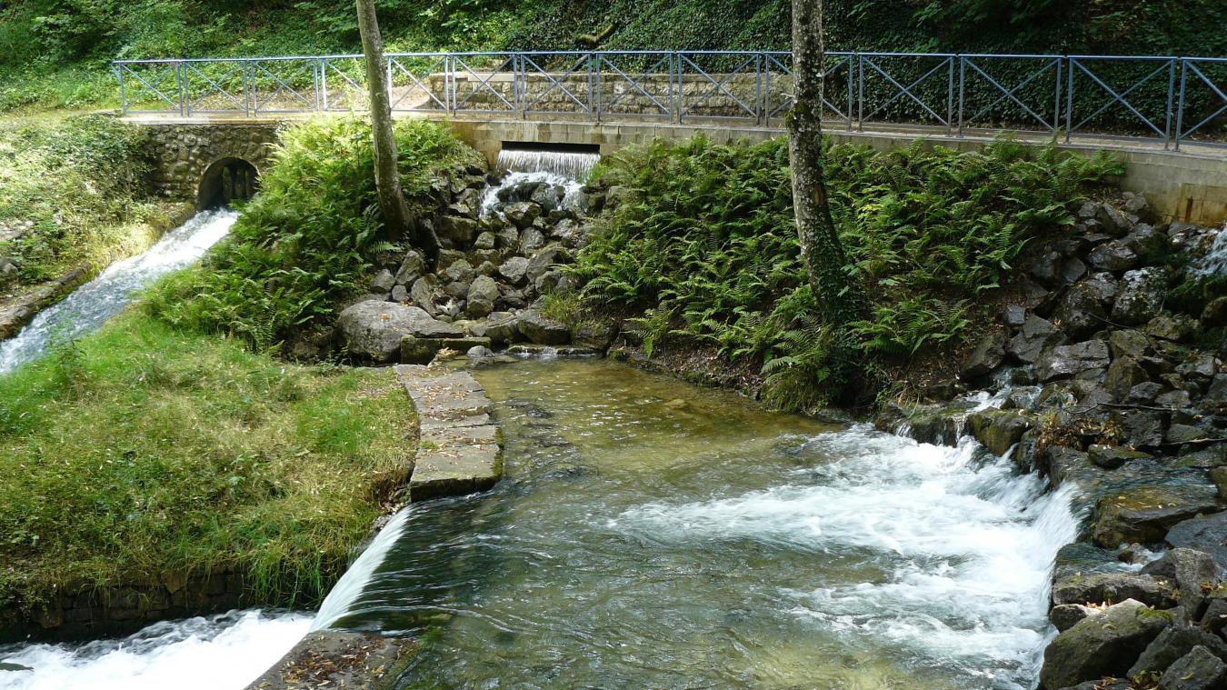 La grande source de Divonne-les-Bains (Archives Le Pays Gessien)