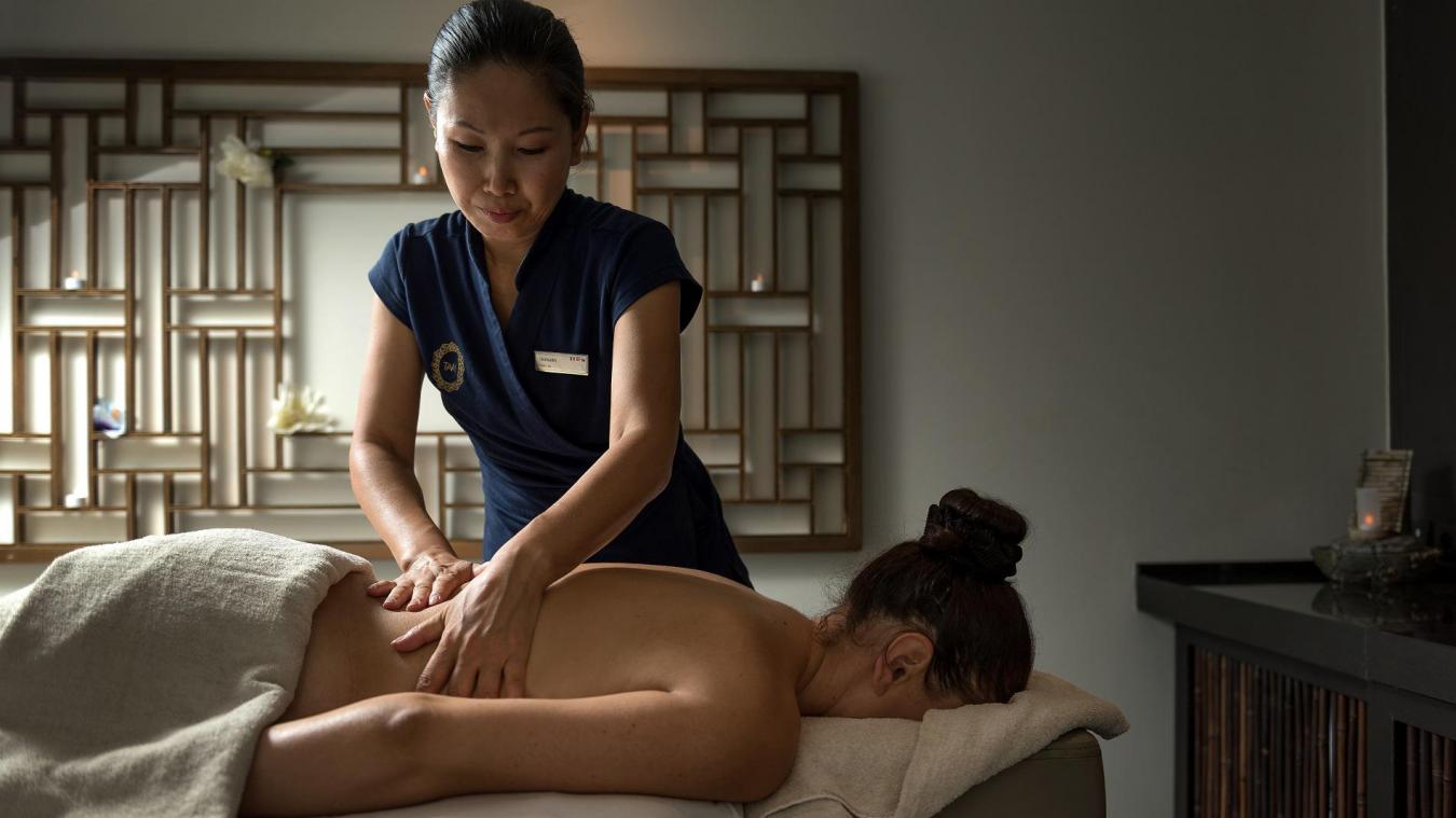 L’ayurvéda préconise la pratique régulière des massages pour restaurer l’harmonie du corps et de l’esprit.