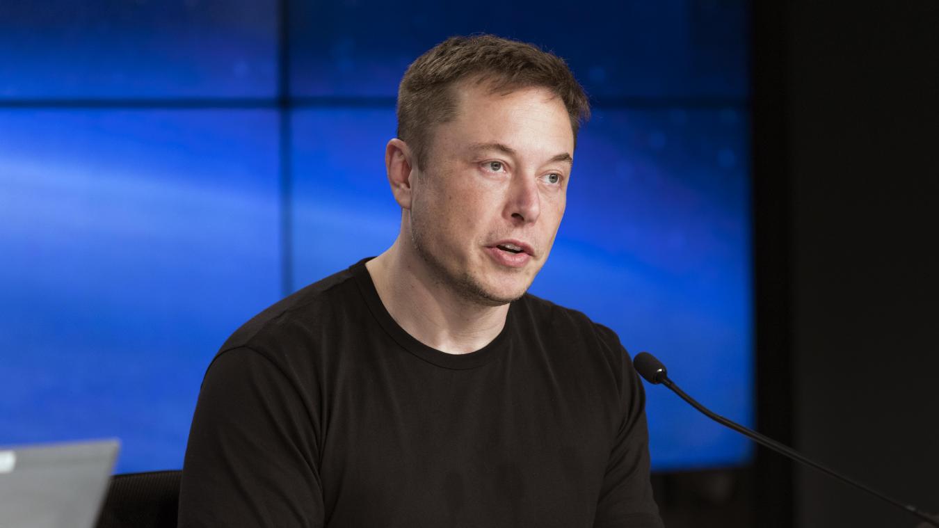 Elon Musk a décidé de changé la politique de Twitter en interdisant « tout compte doxxant les informations de localisation en temps réel de quiconque ».