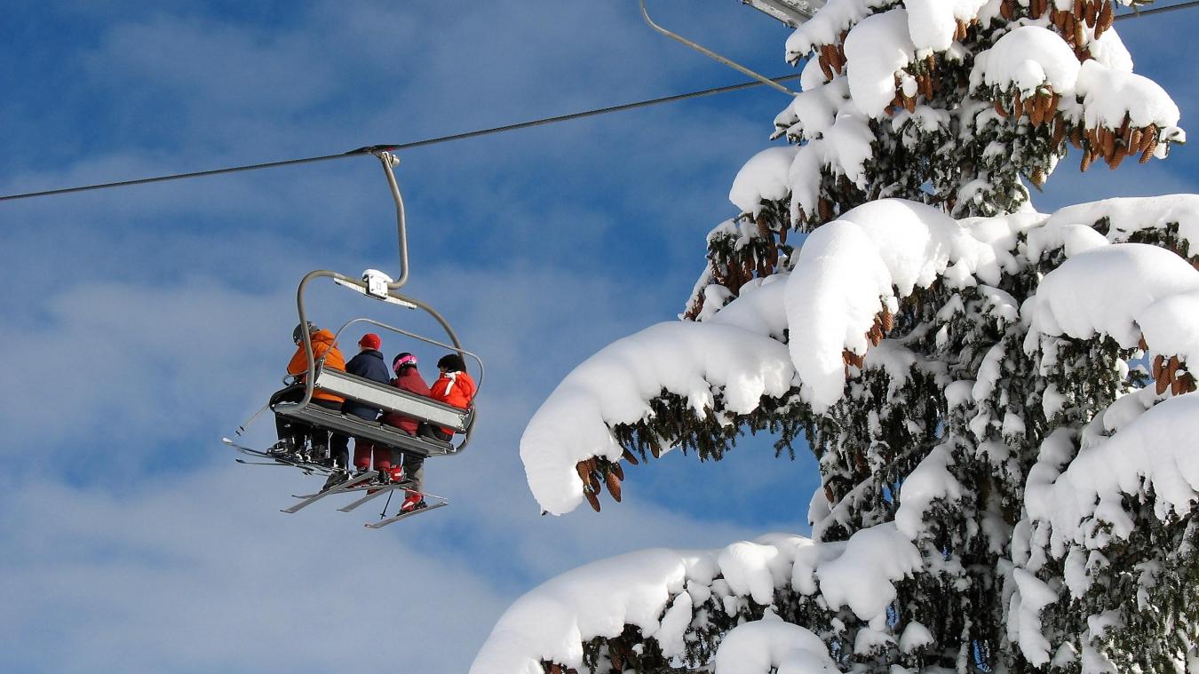 Malgré un contexte économique difficile, les stations de ski sont optimistes pour cette saison hivernale 2022-2023.