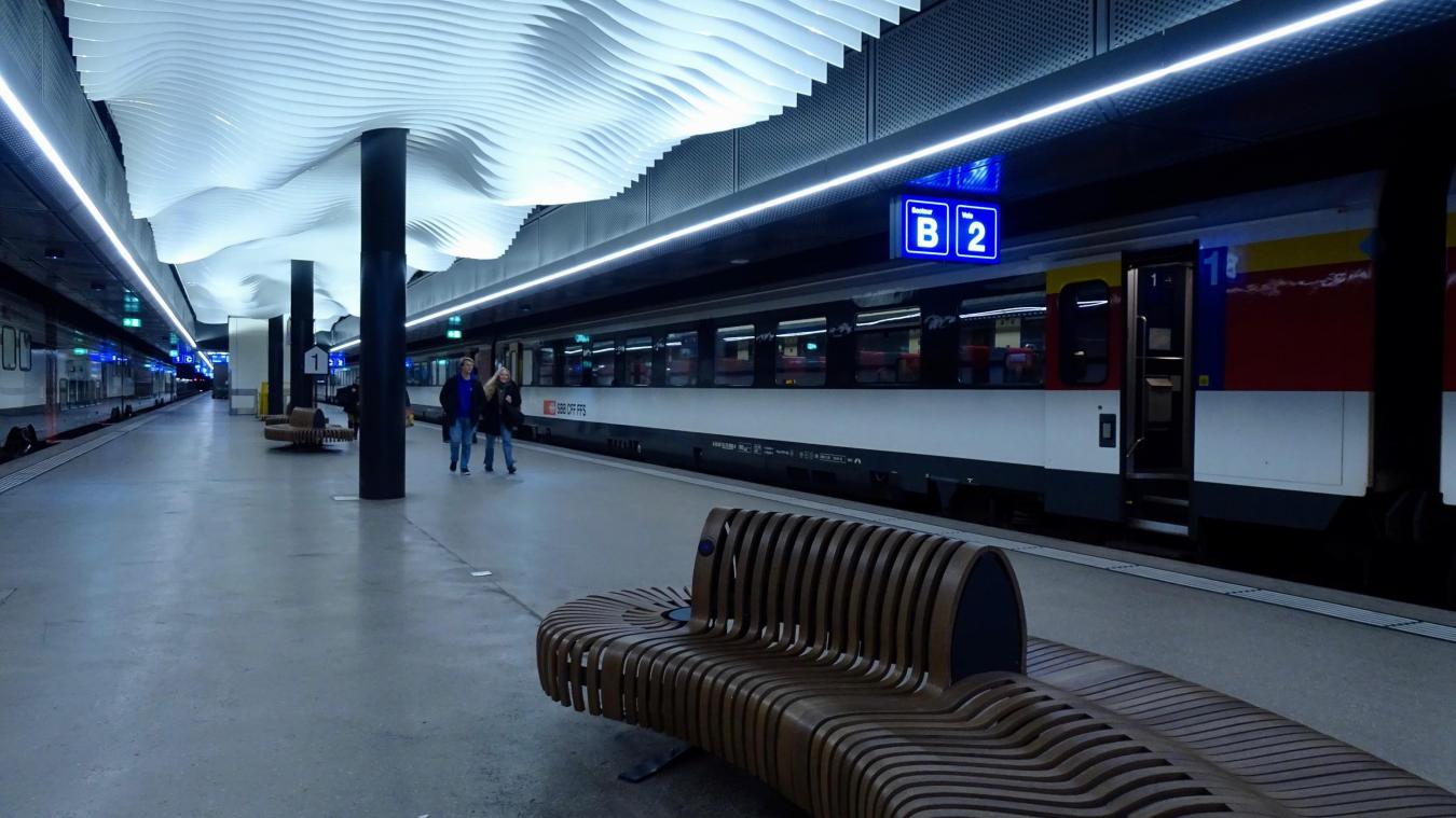 Les CFF rénovent petit à petit toutes ses gares de Bâle jusque Genève et cela à un coût très lourd. On compte 804 gares et haltes pour le trafic voyageur. © DRK
