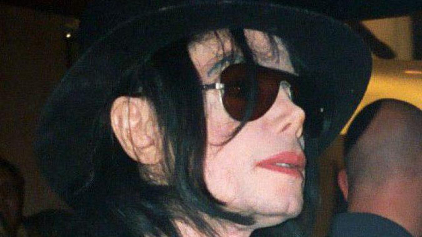 640px-Michael_Jackson_in_Vegas_cropped-2