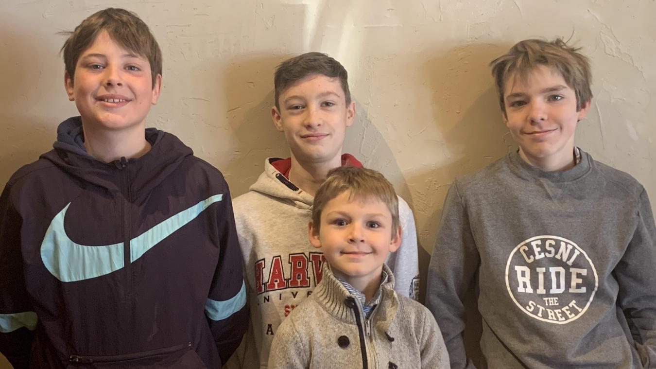 De gauche à droite : Côme, Tomas, Gaël et Hugo.