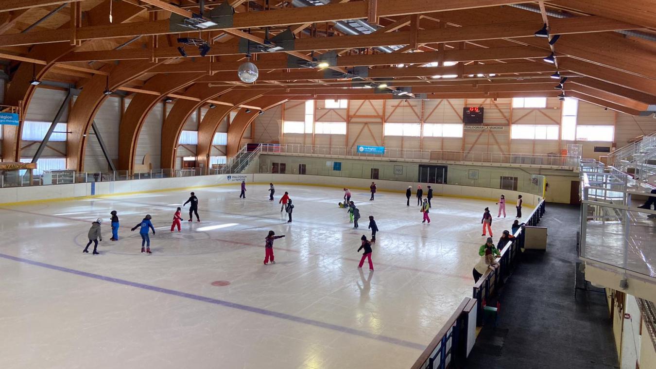 La patinoire a été créée pour les jeux olympiques d’Albertville en 1992.
