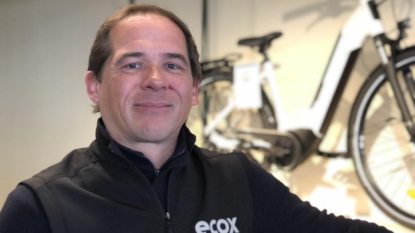 Hugo Collovald gère le magasin Ecox d’Aix-les-Bains, spécialisé en vélos à assistance électrique.
