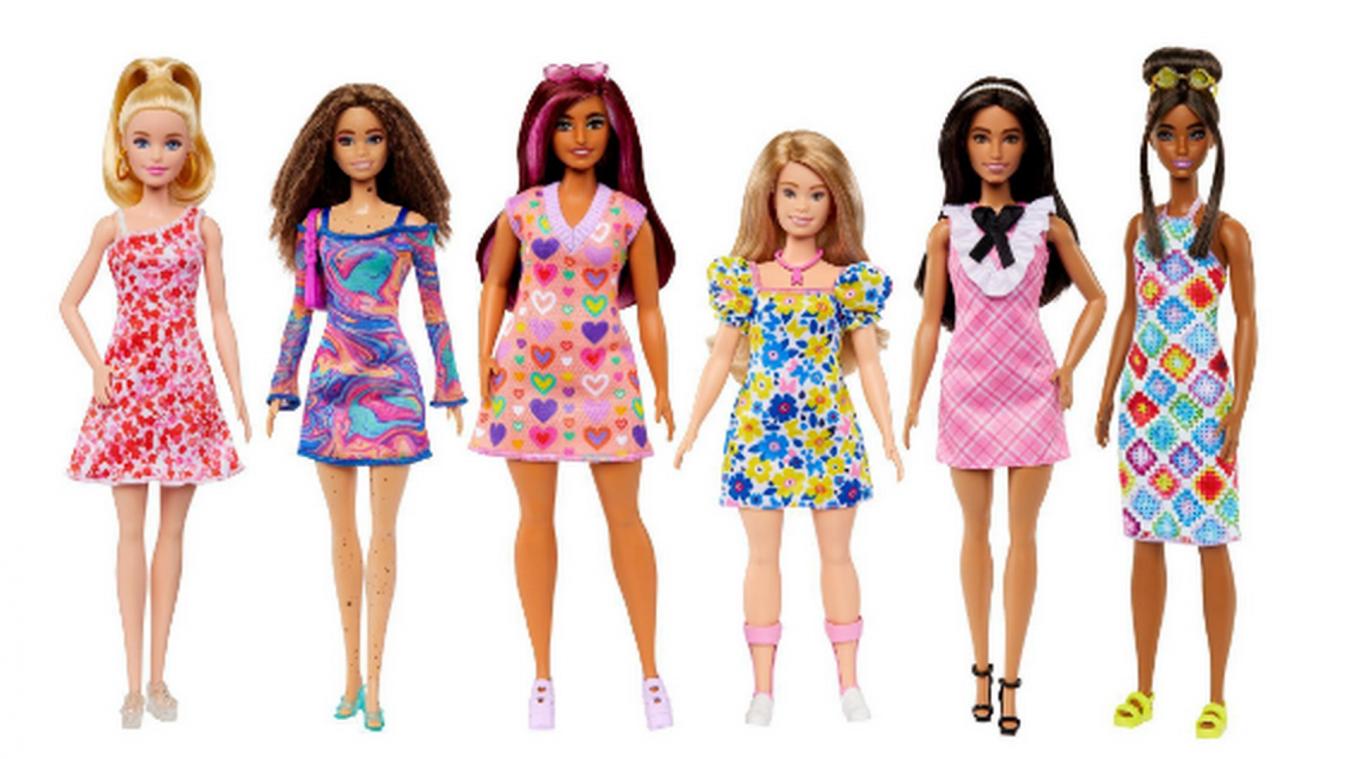 Comment Mattel a mis au point sa nouvelle Barbie trisomique avec des  associations