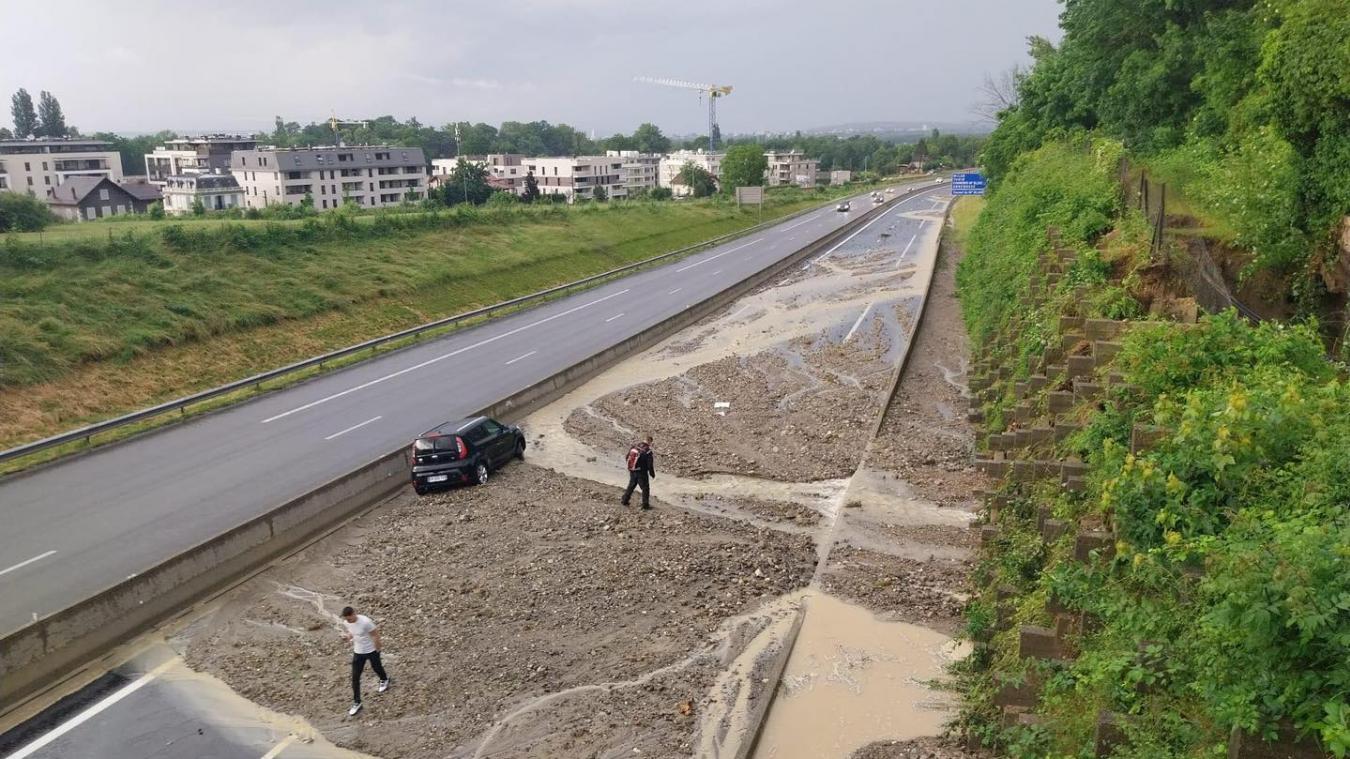 HauteSavoie un violent orage provoque une coulée de boue sur les