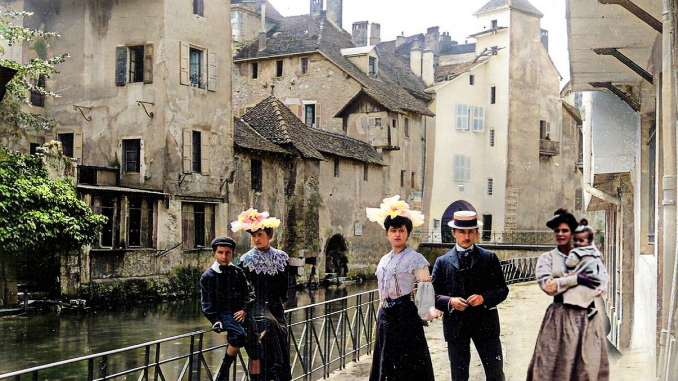 Annecy : pour fêter ses 130 ans, l’Office du tourisme propose un voyage temporel grâce à un film réalisé avec l’IA – L’Essor Savoyard Annecy : pour fêter ses 130 ans, l’Office du tourisme propose un voyage temporel grâce à un film réalisé avec l’IA – L’Essor Savoyard