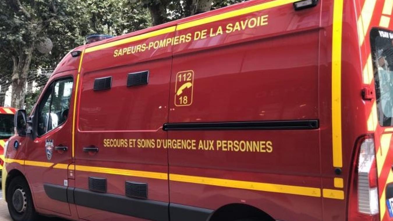 Un accident de la route fait un mort et quatre blessés en Savoie