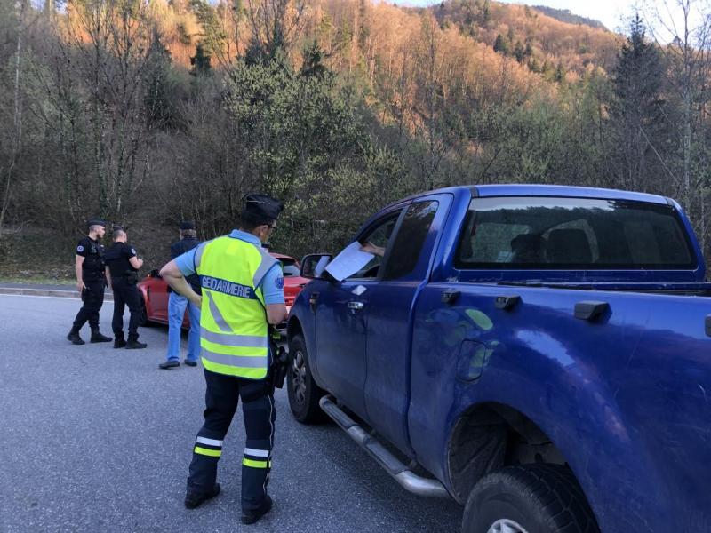 Chablais Dans Les Vallees Les Gendarmes Renforcent Les Controles Pour Le Week End De Paques La Tribune Republicaine