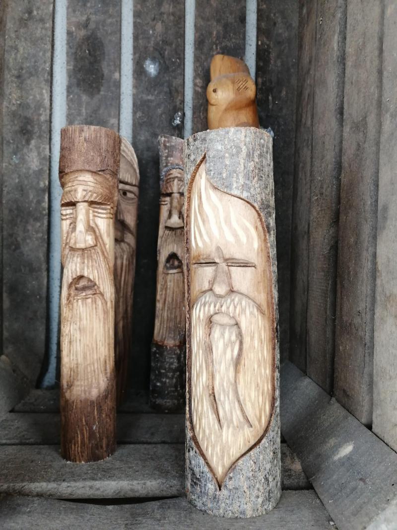 Les wood spirit sont issus de la culture amérindienne et laissent apparaître les esprits de la nature.