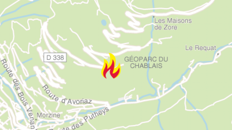 L’incendie s’est déclaré route d’Avoriaz, à Morzine, à la mi-journée, lundi 23 janvier.