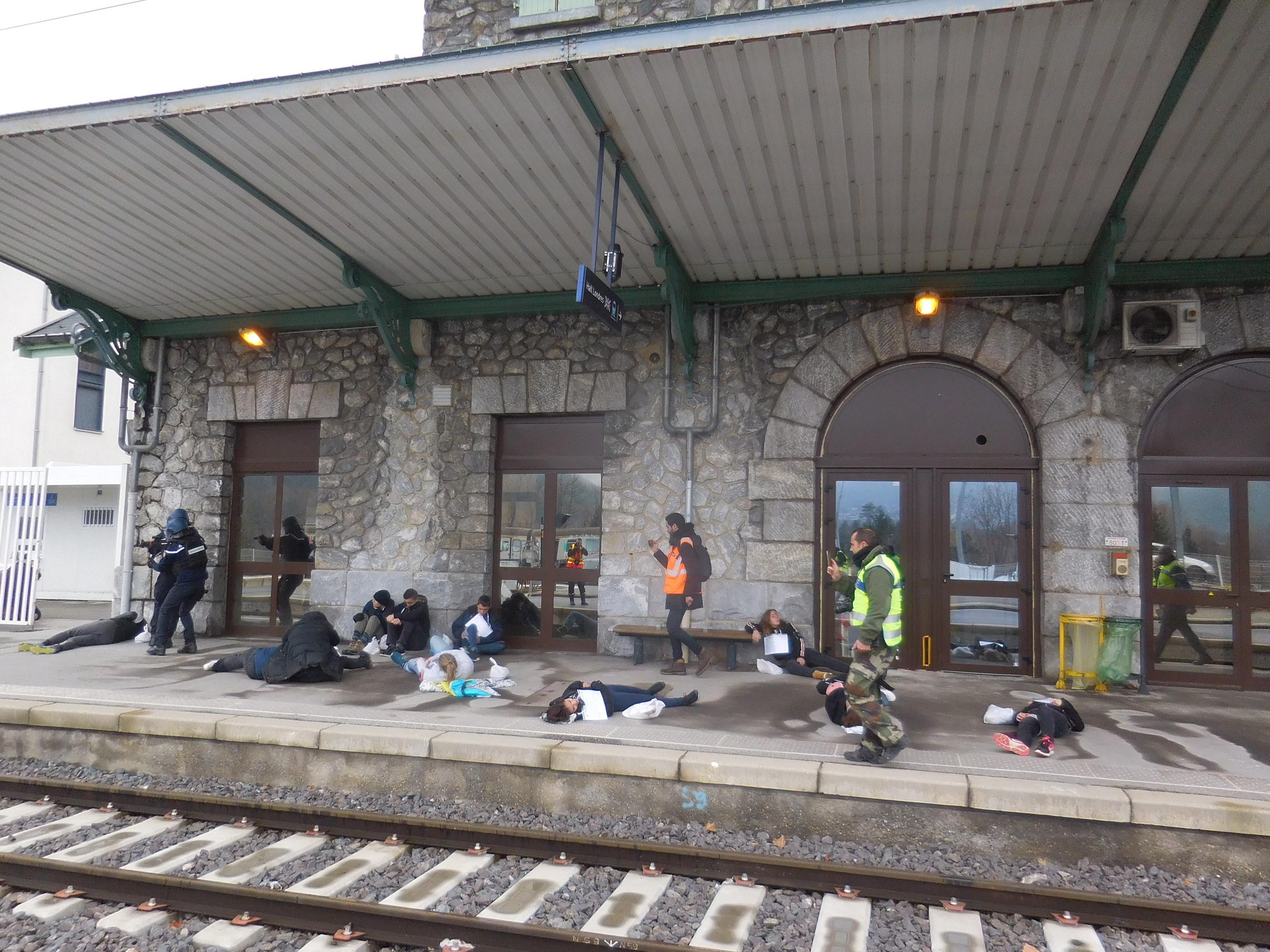 Bourg Saint Maurice Simulation D Attaque Terroriste A La Gare Ferroviaire La Savoie