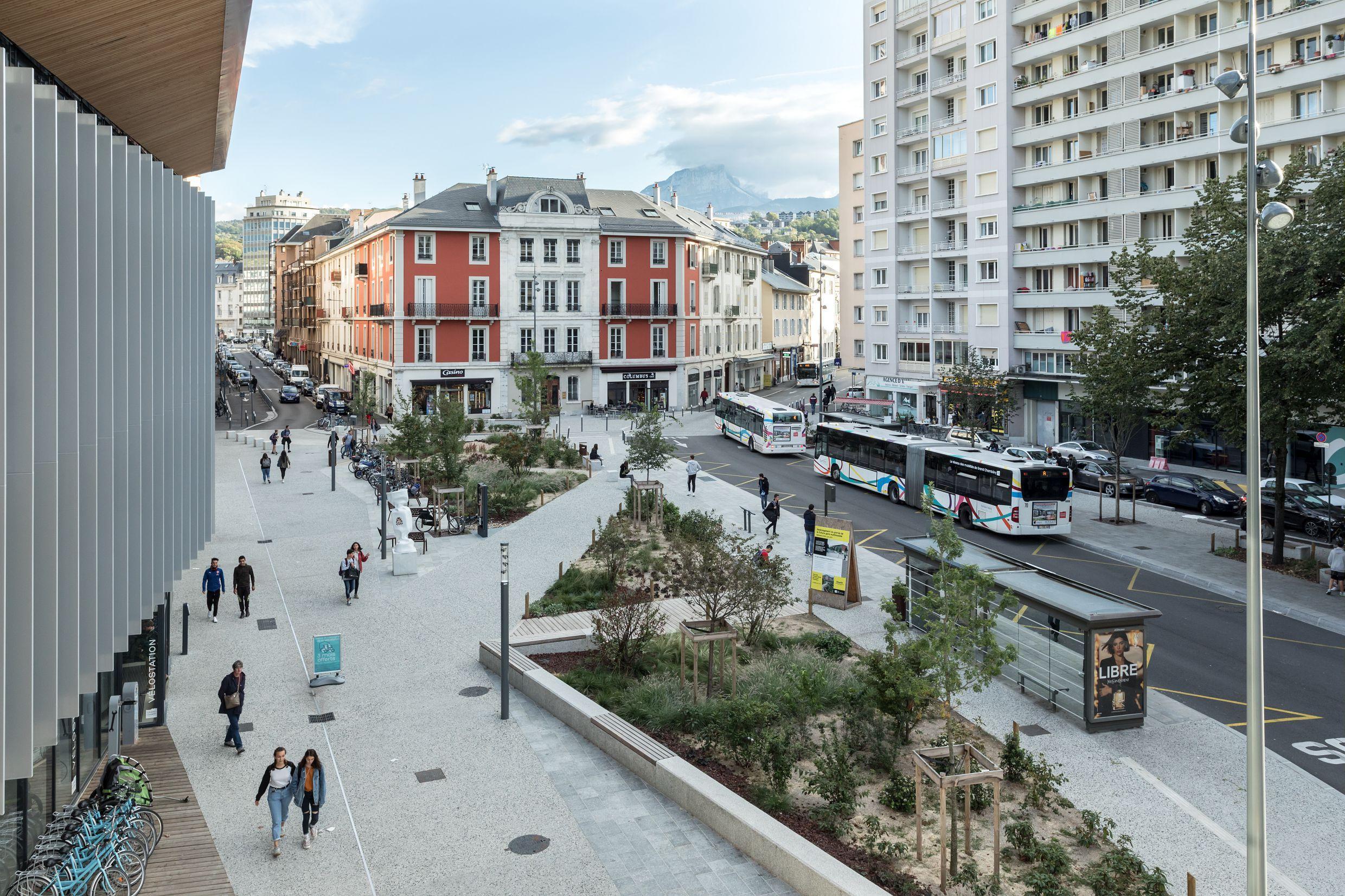(PHOTOS) 20002020 Chambéry a mis du temps à entrer dans le XXIe siècle mais ça y est! Le (PHOTOS) 20002020 Chambéry a mis du temps à entrer dans le XXIe siècle mais ça y est! Le