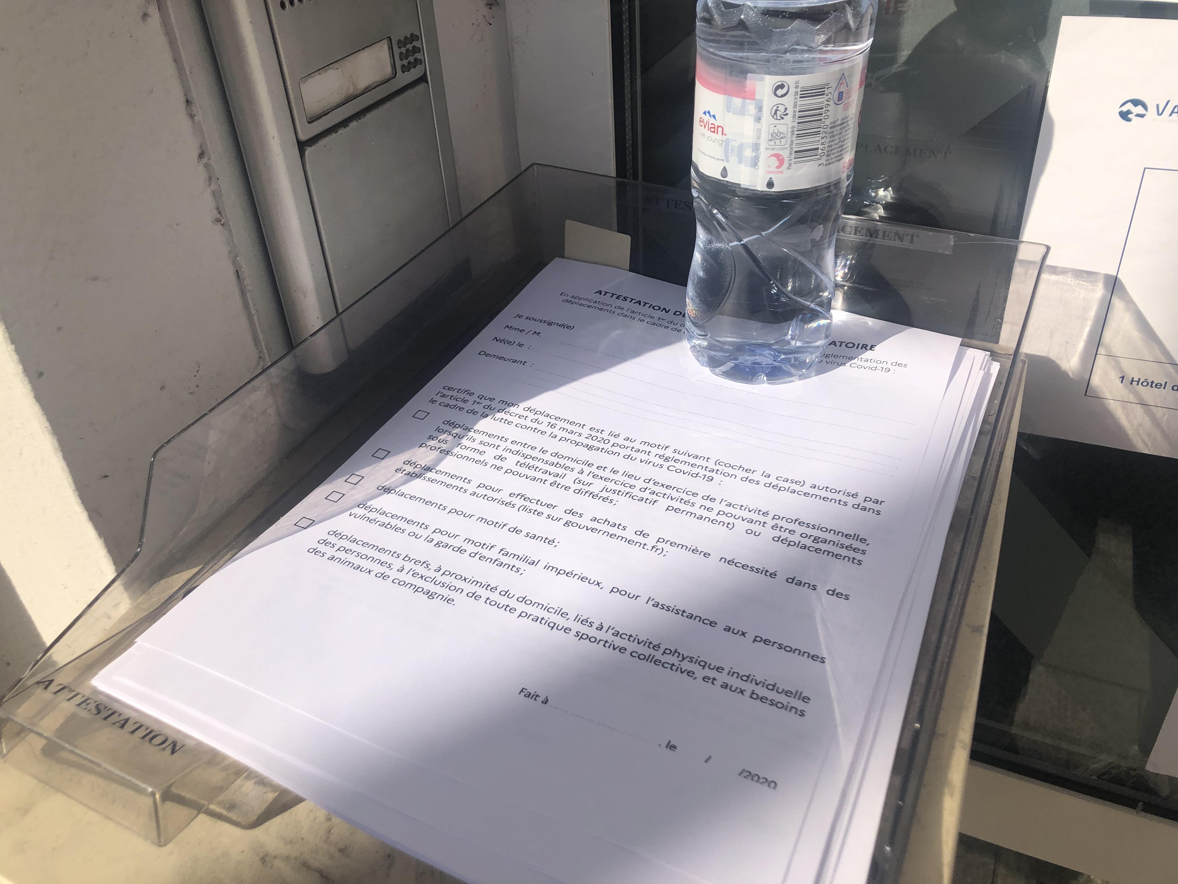 papier gendarmerie boite lettre