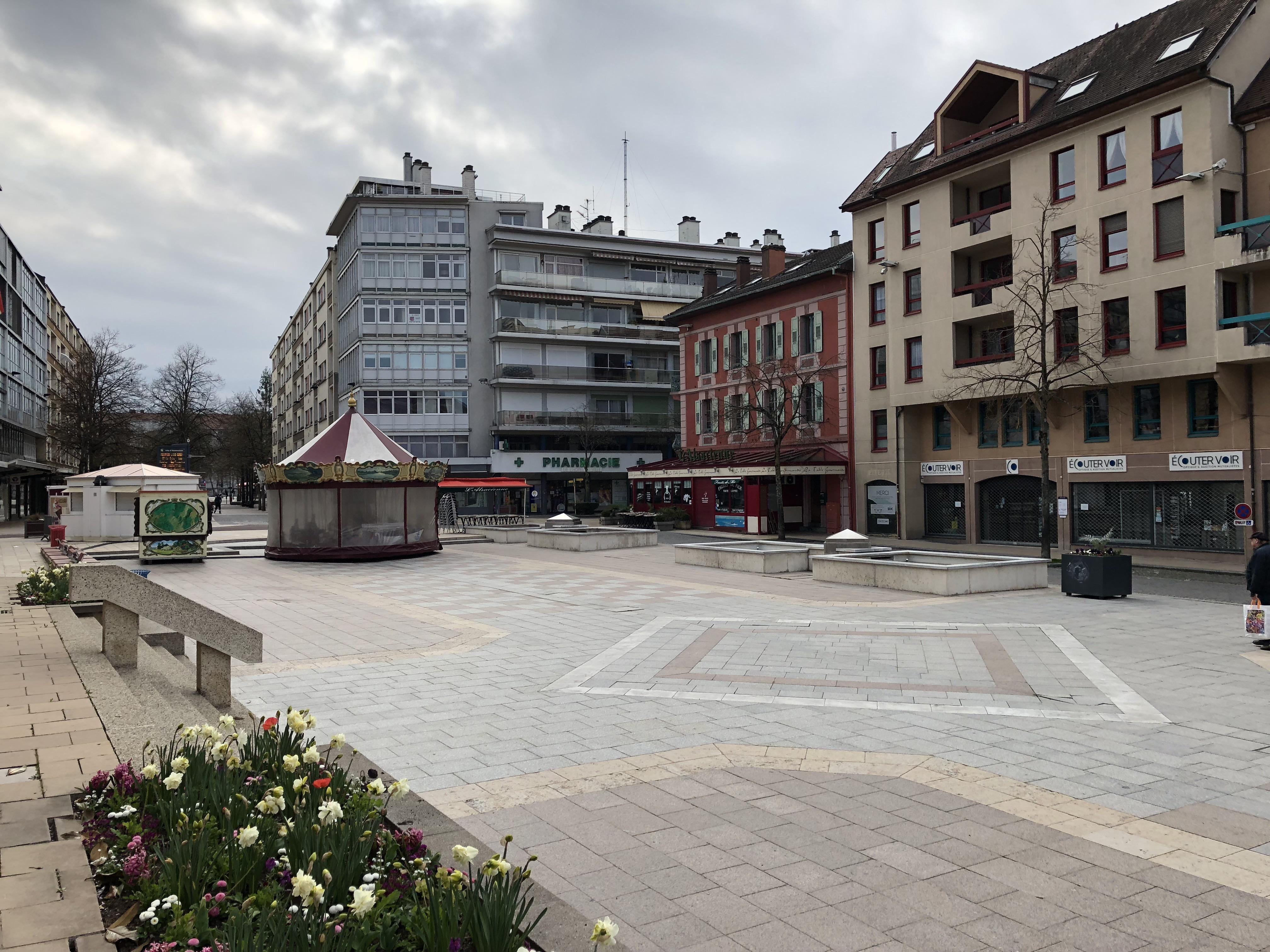 Photos Coronavirus Annemasse Ville De Morts Vivants Le Messager