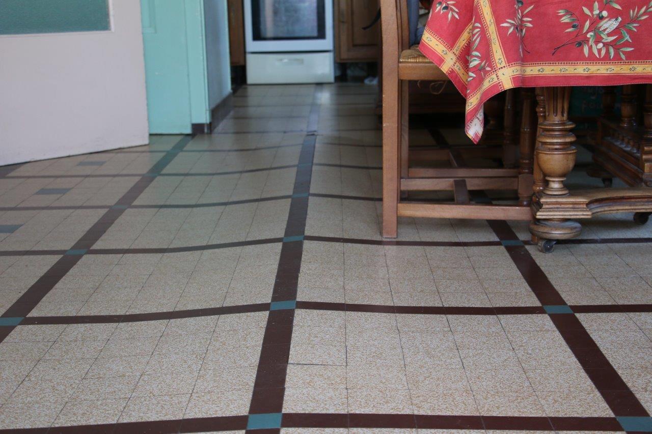 Thonon Les Bains Nous Avons Vu Le Carrelage De La Cuisine
