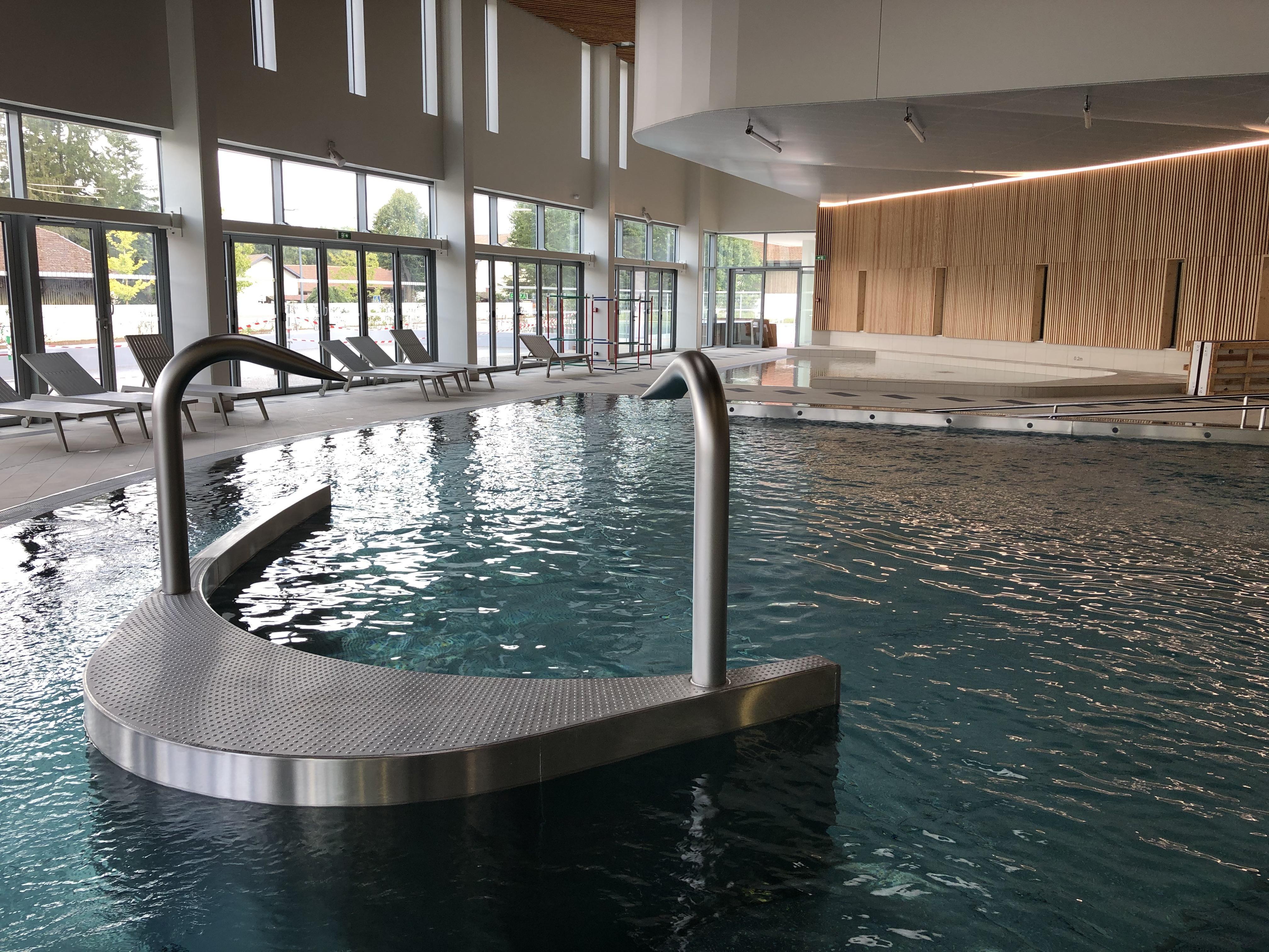 Photos Saint Genis Pouilly Decouvrez Au Fil De L O La Piscine Municipale Tant Attendue La Tribune Republicaine
