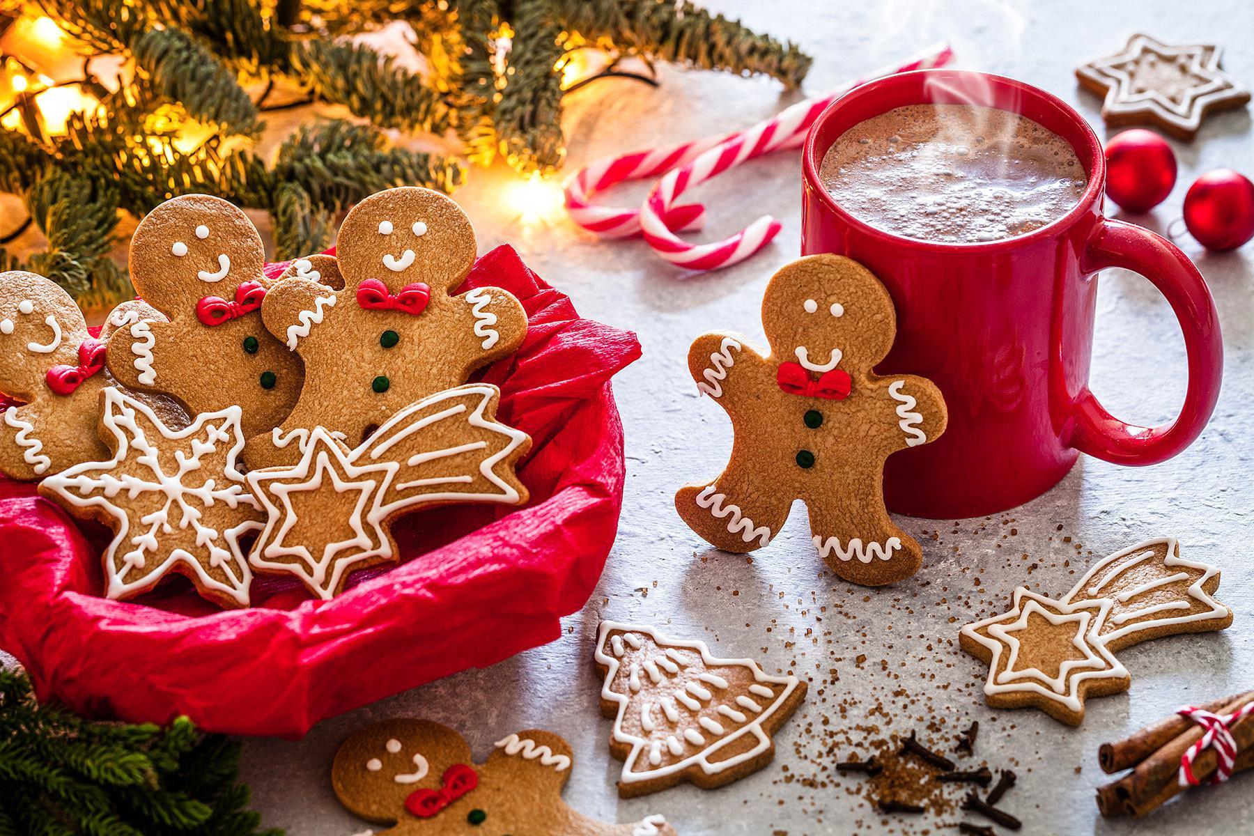 Les biscuits de Noël sont l'une des traditions les plus appréciées pendant les fêtes.