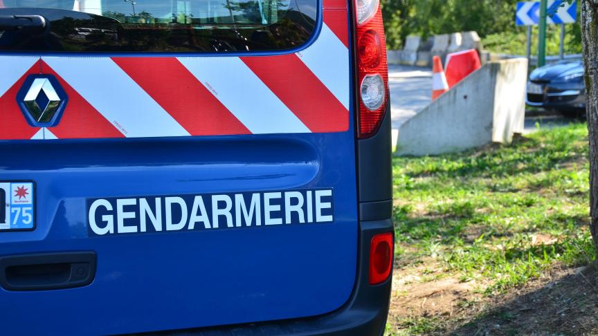 Les gendarmes de Saint-Jorioz ont reçu le renfort du PSIG à Saint-Jorioz, le 11 mai.