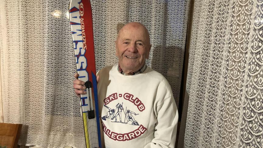 Denis est membre du ski-club de Bellegarde depuis 1961. Il était auparavant au ski-club de Giron, bien sûr !