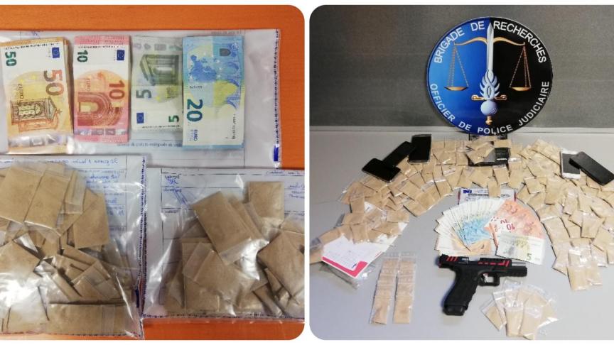 3,5 kg d’héroïne, une arme de poing, 30 000 euros et 14 000 CHF, fruit des enquêtes de la PMO et de la Brigade de recherche de Bonneville.