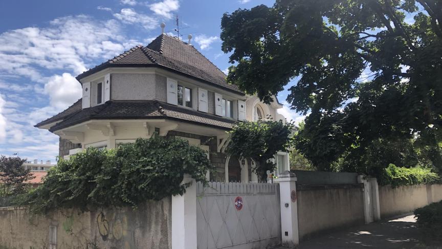 La Ville avait préempté cette maison de caractère située près de l’école Jules-Ferry avant se désister.