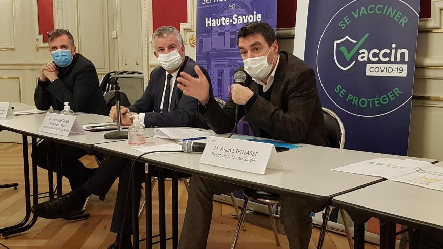 L’épidémie de Covid-19 connaît une accélération en Haute-Savoie, selon le préfet Alain Espinasse.