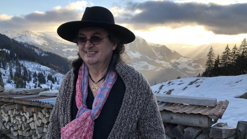 Marc Veyrat a décidé d’accompagner ses enfants dans la gestion de son entreprise, qui compte plusieurs restaurants dont La Maison des Bois.