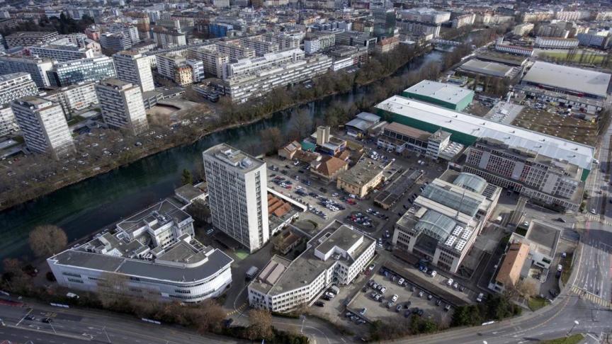Deux mille collaborateurs s'installeront à la Pointe Nord dans des locaux facilitant notamment les nouveaux modes de travail, permettant le regroupement de services et favorisant les synergies, libérant ainsi des surfaces louées en ville
