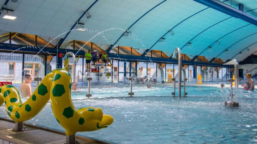 La piscine de l’Ile Bleue à Seynod est «la plus saturée» d’Annecy, selon Catherine Allard, l’adjointe aux sports.