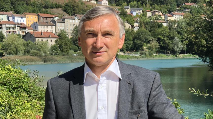 Dans le canton de Valserhône, Guy Larmanjat et Anne-Laure Olliet avaient été élus aux dernières élections départementales, en 2021.