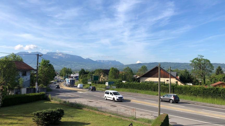 35 000 véhicules par jour passent entre l’échangeur de Findrol et Bonne, sur la RD903.
