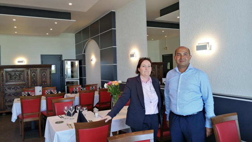 Myriam Briola et son mari Daniel Luiheg ont acquis L’Hostellerie du lac en décembre dernier. Il y développe une cuisine à base de produits frais et locaux.