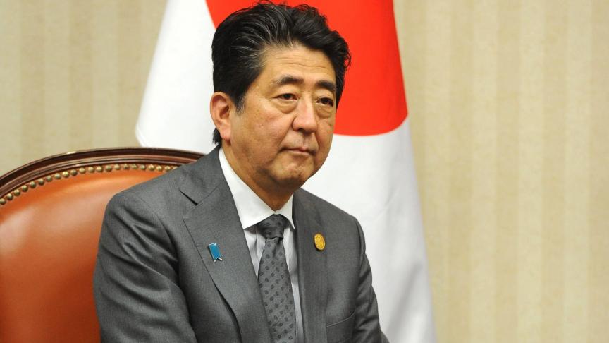 L’ancien Premier ministre japonais a été victime d’une attaque par arme à feu ce vendredi 8 juillet. Transporté à l’hôpital, il se trouve dans un « état très grave ».