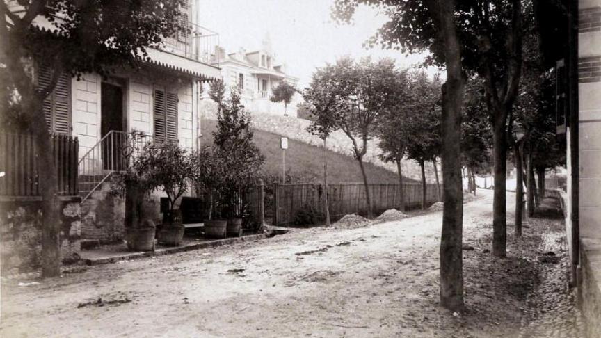 Le boulevard des Côtes entre la fin du XIXe et le milieu du XXe siècle.