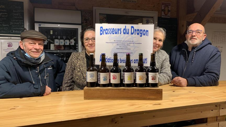 Hervé Bongiovanni, Nathalie Démolis (trésorière), Sylvaine Roman (secrétaire) et Richard Roman (président) et toute l’équipe des «Brasseurs du Dragon» vous donne rendez-vous à Eloise, ce samedi.