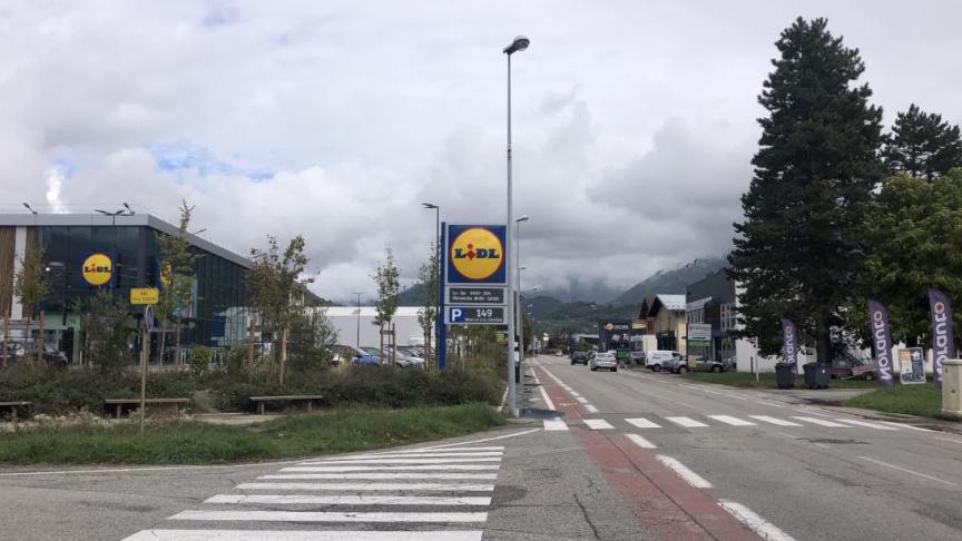Les commerçants pourront ouvrir 12 dimanches de plus dans l’année. «Certains sont déjà ouverts tous les dimanches», a relevé le premier magistrat pour minimiser l’impact de cette dérogation.