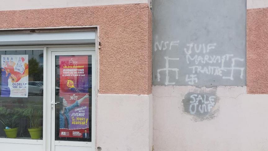 Le local du PCF Savoie a été ciblé par des tags antisémites dans la nuit du vendredi au samedi, situé 326, avenue Alsa à Chambéry.