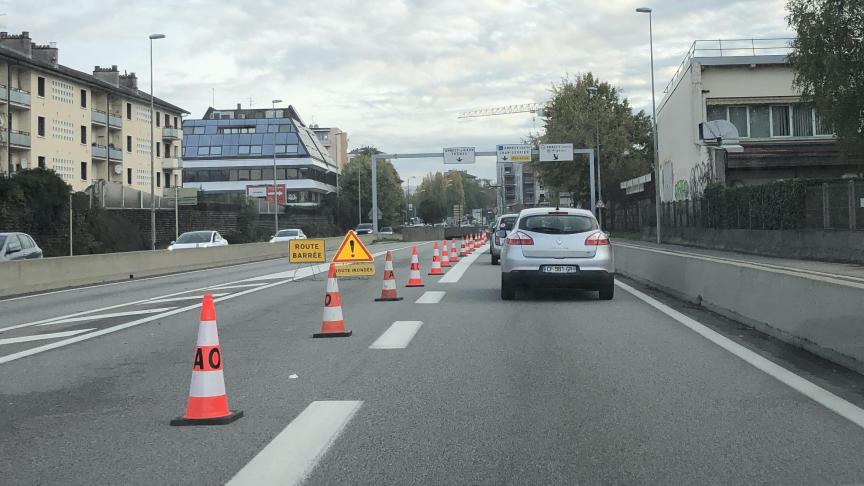 À l’entrée d’Annecy, le tunnel de la Rocade a été fermé mardi 1er novembre 2022.