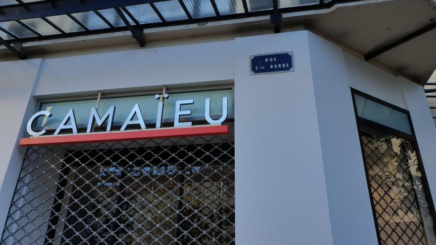 La quasi-totalité des stocks de Camaïeu, issus de la liquidation judiciaire de l’entreprise, ont été achetés aux enchères par Noz.