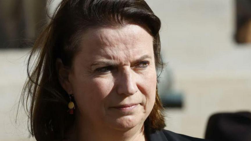 Claire Hédon, la défenseure des droits estime que l’Etat n’est pas à la hauteur du problème des maltraitances dans les Ehpad.