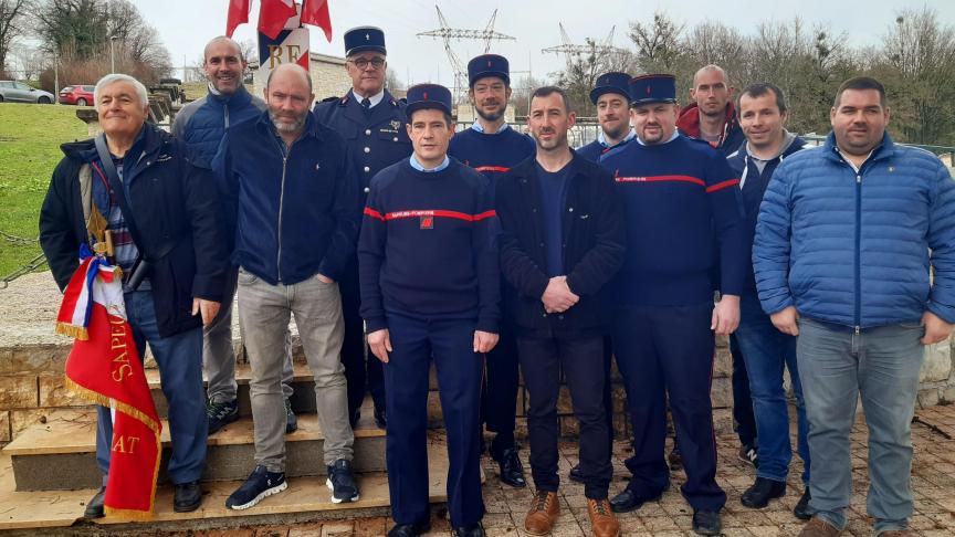 Le groupe des sapeurs-pompiers de Génissiat, bénévoles au CPINI.
