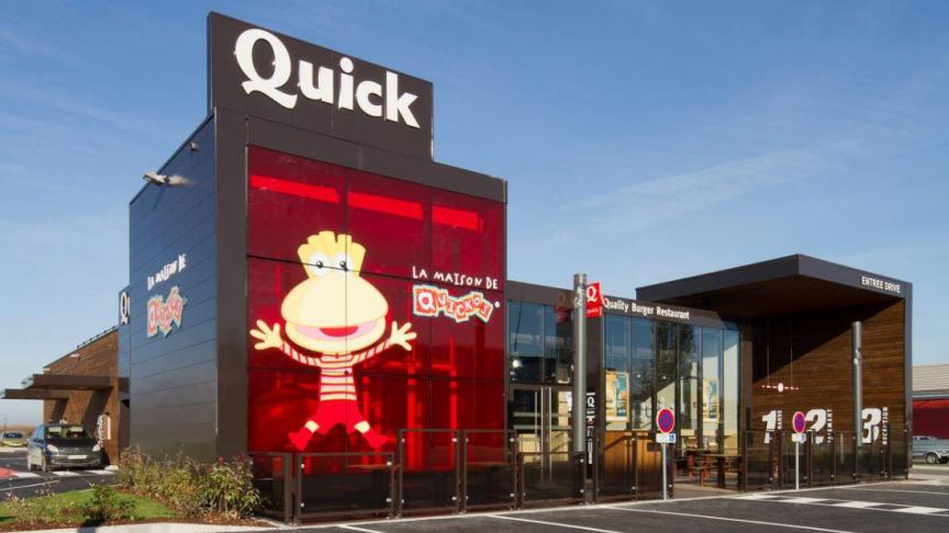 Les restaurants de fast-food franco-belges Quick ont annoncé leur ambition de retour pour la France.
