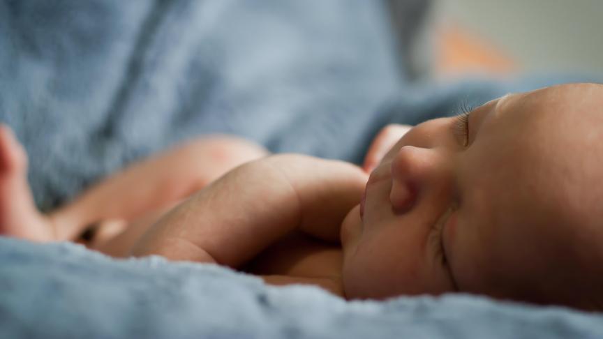 Déjà parents de sept enfants, un couple polono-britannique a eu la surprise, dimanche 12 février, d’avoir des quintuplés.