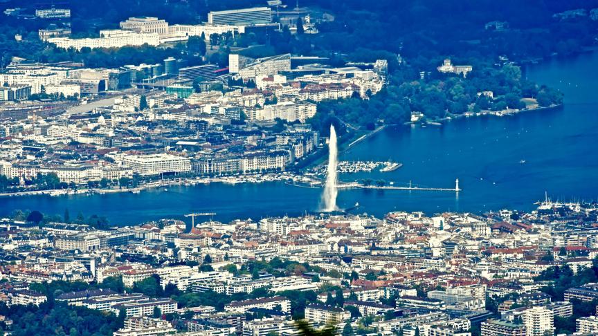 Dans le Grand Genève, la voie verte qui part de France pour aller en Suisse rencontre un grand succès etest la plus fréquentée de France. ©DRK