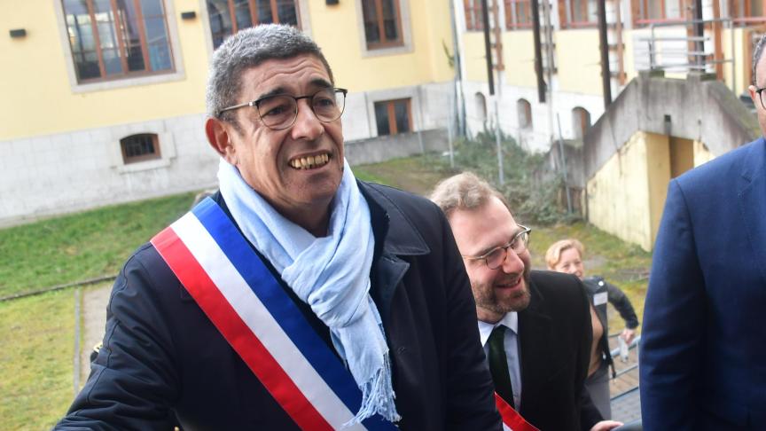 François Astorg lors de la visite du ministre de l’Education Pap N’Diaye, au lycée Gabriel Fauré le 24 février dernier.