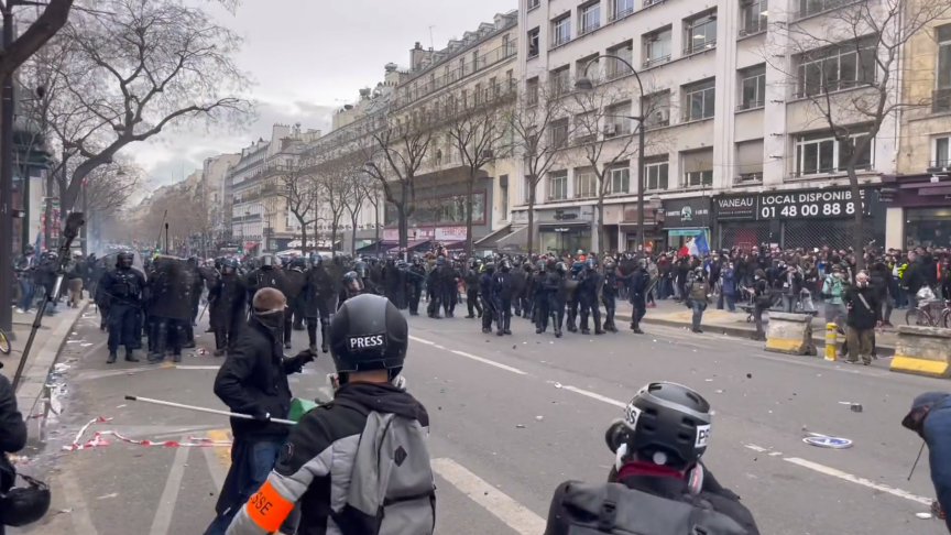 De nombreuses scènes d’affrontements entre manifestants et forces de l’ordreont eu lieu jeudi 23 mars.