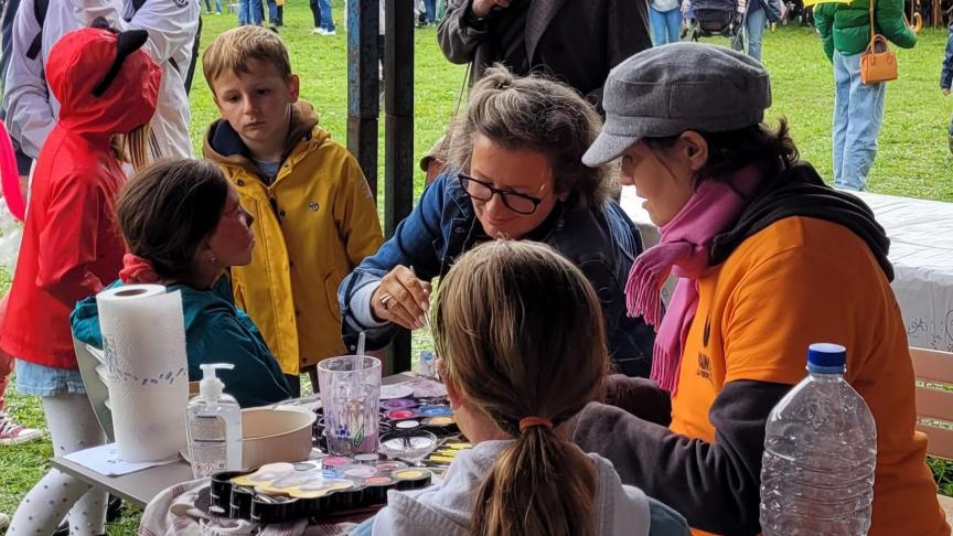 Atelier créatif et grimages pour enfants au profit des Virades de l'espoir 2022, à Allinges.