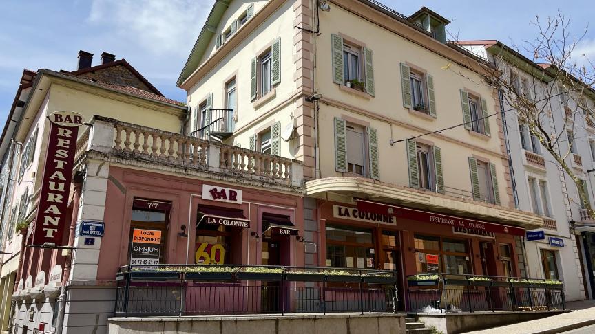 Les locaux du bar-restaurant La Colonne sont vides depuis l’hiver 2021.